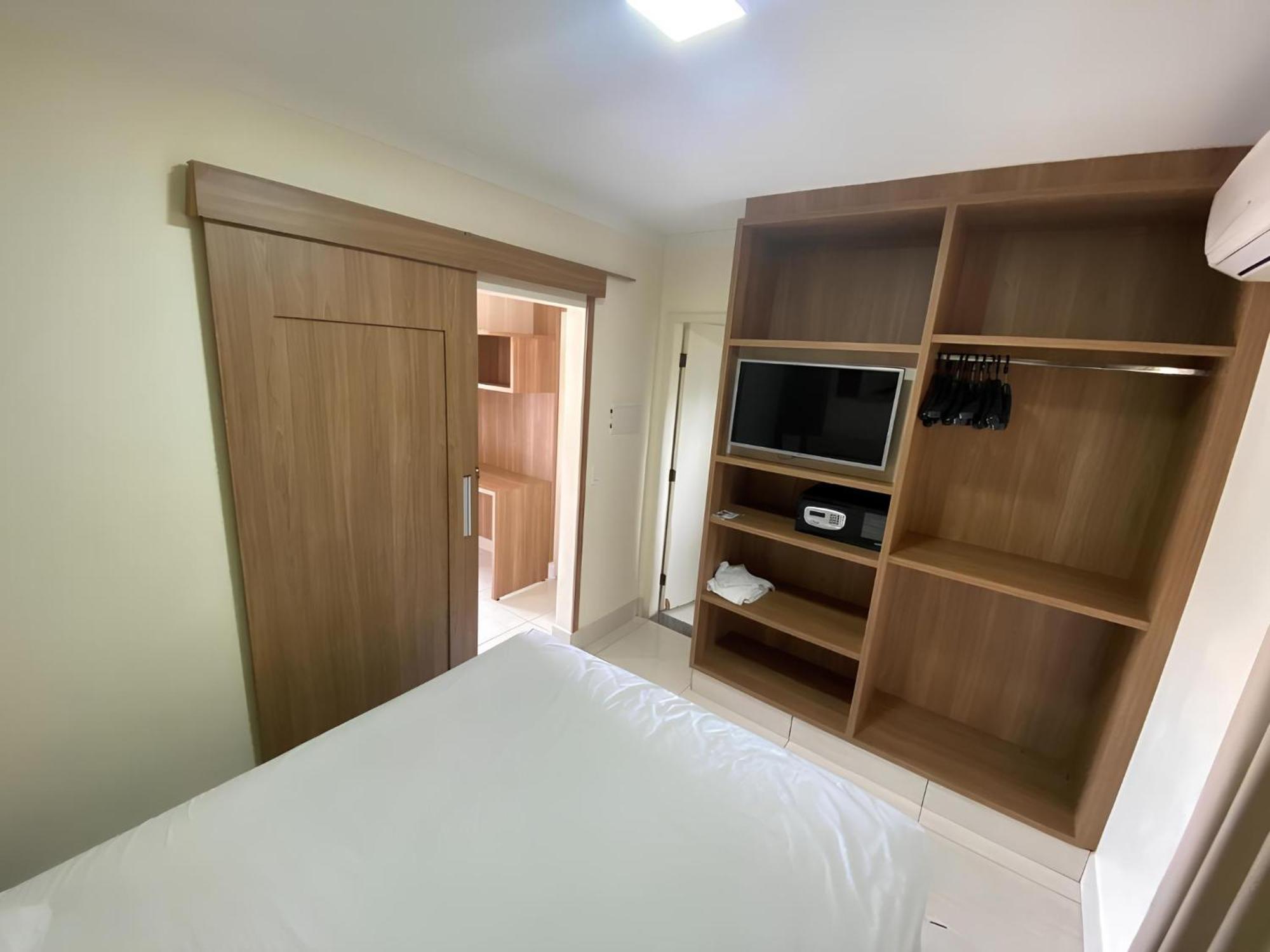 Diroma Lacqua I II Ii IV V Apartment กัลดัสโนวัส ภายนอก รูปภาพ